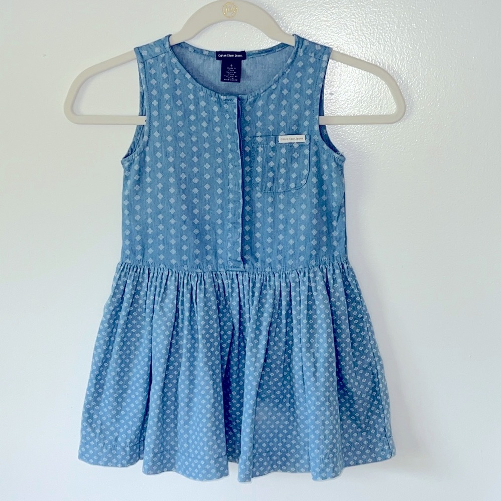 👗Calvin Klein Jeans 👗 girl’s jean jumper in size 6.
